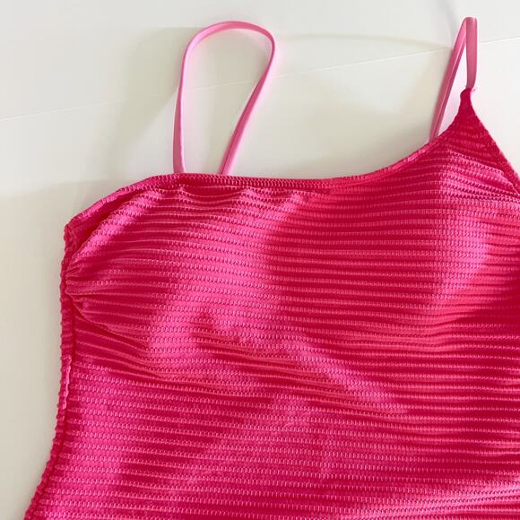 [Hot Pink] Ribbed Textured Asymmetrical Strap One Piece Cheeky Swimsuit Sz Large - Picture 10 of 11